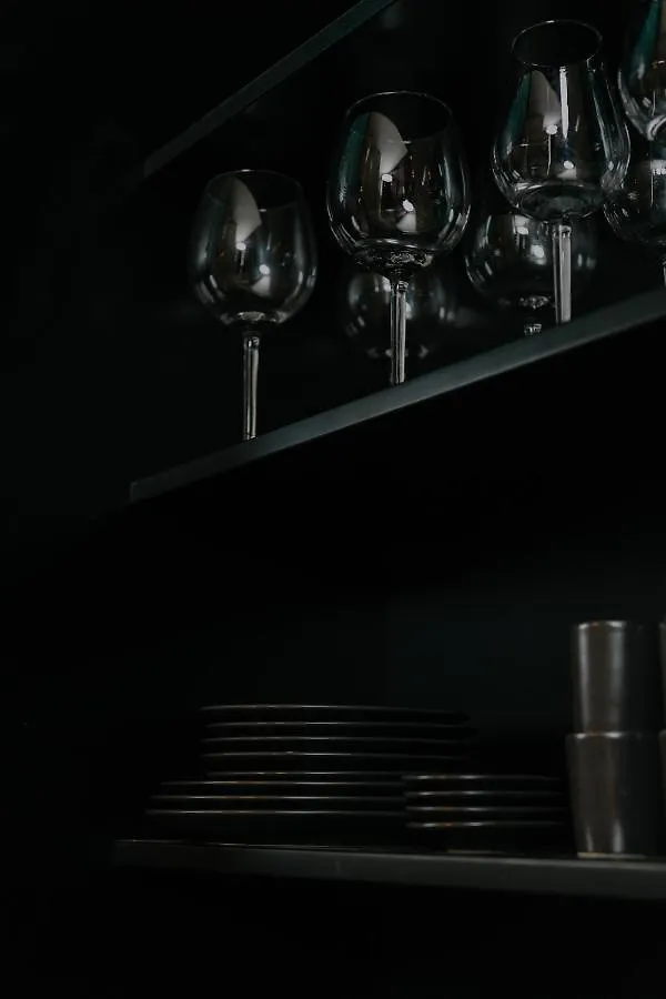 Goldfinger 3-Bed Unique Apartment In The Heart Of Podgorze Krakow Poland